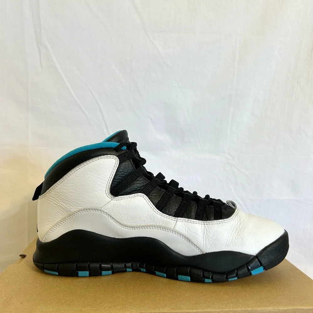 AUTHENTIC Jordan 10 Retro Powder Blue size 9 310805-106 2014 PRE-OWNED